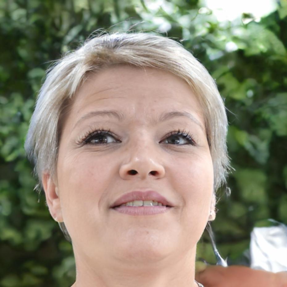 Portrait einer lächelnden Frau