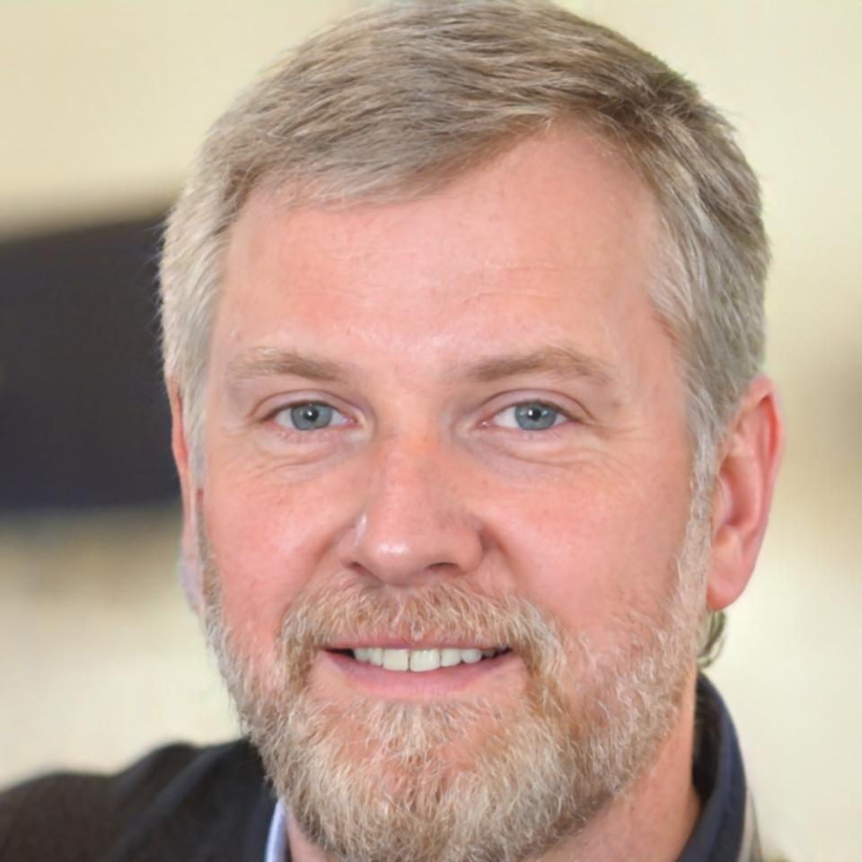 Porträt von Felix Hartwig, Senior Design Mentor